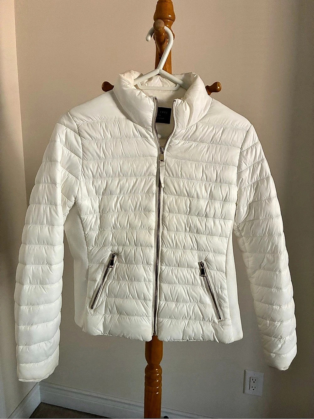 Love Tree Ultra Light Packable Quilted White Puffer Jacket, Large